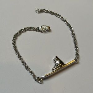 Vintage speidel USA silver tone bracelet with ski and boot